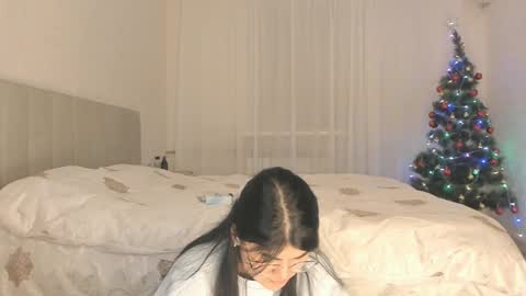 Snapshot of cherry_misaki chatting on December 18, 2024, 6:35 pm misaki online show from December 18, 2024, 6:35 pm