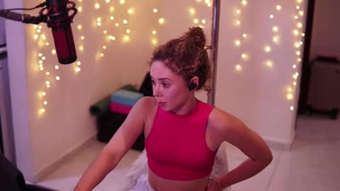 Snapshot of cherryad4ms chatting on March 5, 2025, 9:15 pm Cherry Adams online show from March 5, 2025, 9:15 pm