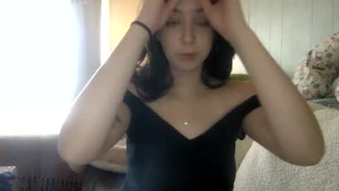 Snapshot of cherrychapsticc chatting on January 8, 2025, 6:09 pm Aliya online show from January 8, 2025, 6:09 pm