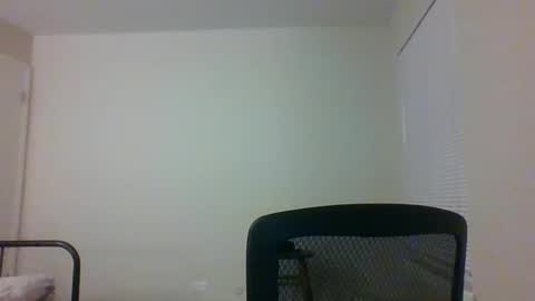 Snapshot of chicago69421 chatting on February 17, 2025, 1:58 am Kyle online show from February 17, 2025, 1:58 am