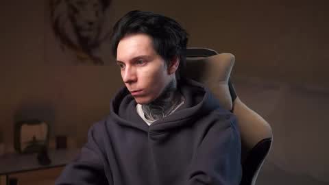 Snapshot of chillguy2k chatting on November 24, 2025, 4:40 pm Rick online show from November 24, 2025, 4:40 pm