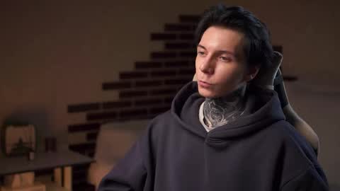 Snapshot of chillguy2k chatting on November 29, 2025, 6:33 pm Rick online show from November 29, 2025, 6:33 pm