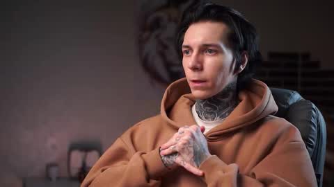 Snapshot of chillguy2k chatting on February 15, 2026, 6:59 pm Rick online show from February 15, 2026, 6:59 pm