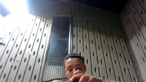 Snapshot of chino880172 chatting on February 21, 2025, 6:40 am CHINO online show from February 21, 2025, 6:40 am