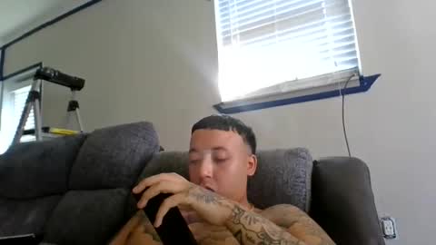 Snapshot of chino880172 chatting on November 13, 2025, 3:33 pm CHINO online show from November 13, 2025, 3:33 pm