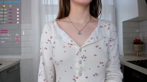 Snapshot of chloealice chatting on December 16, 2024, 6:10 am Megan and Jeniffer online show from December 16, 2024, 6:10 am