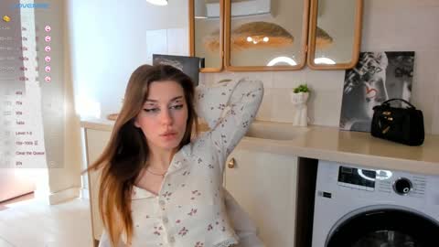 Snapshot of chloealice chatting on February 5, 2025, 10:19 am Megan and Jeniffer online show from February 5, 2025, 10:19 am