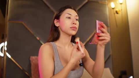 Snapshot of chloemin_ chatting on February 8, 2026, 7:34 am chloemin_ online show from February 8, 2026, 7:34 am