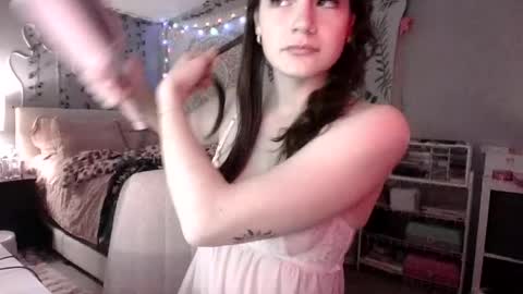 Snapshot of chloeraeex chatting on March 2, 2026, 1:52 am Chloe online show from March 2, 2026, 1:52 am