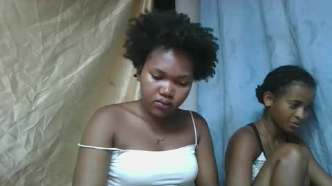 Snapshot of chololatblonde chatting on February 14, 2026, 1:19 pm chololatblonde online show from February 14, 2026, 1:19 pm