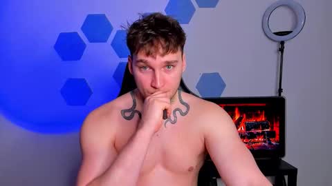 Snapshot of chris_tyson chatting on February 15, 2026, 7:51 am Chris Tyson online show from February 15, 2026, 7:51 am