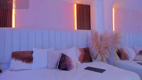 Snapshot of christal_jane chatting on November 12, 2025, 2:17 pm christal_jane online show from November 12, 2025, 2:17 pm