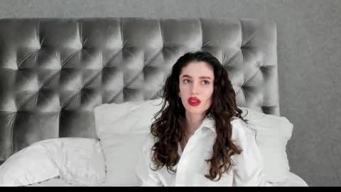 Snapshot of christinaconte chatting on March 3, 2025, 5:50 pm christinaconte online show from March 3, 2025, 5:50 pm