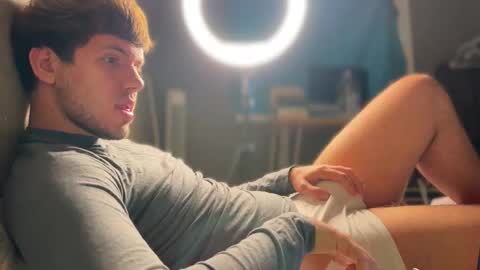 Christopher online show from November 2, 2025, 7:22 am