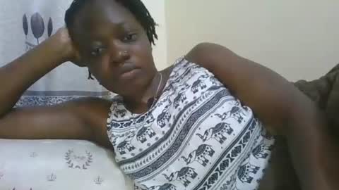 cilia petite online show from February 16, 2026, 11:28 am