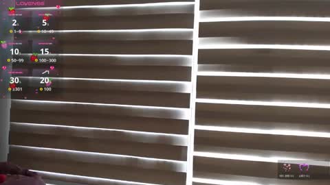 Snapshot of cinnamon_rosa chatting on January 18, 2026, 2:32 pm Emma online show from January 18, 2026, 2:32 pm