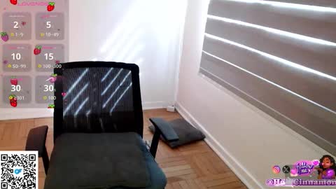 Snapshot of cinnamon_rosa chatting on February 24, 2026, 8:18 pm Emma online show from February 24, 2026, 8:18 pm