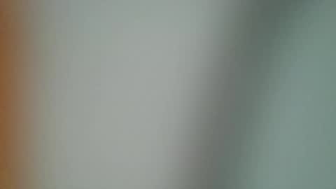 487699 online show from November 24, 2025, 3:39 am