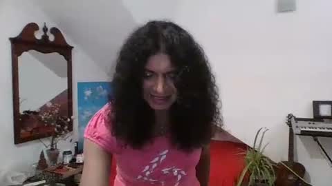 Cleopatra online show from September 24, 2025, 11:30 pm