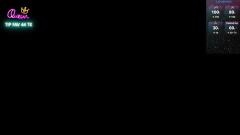 cloe_25 online show from February 2, 2026, 11:58 pm