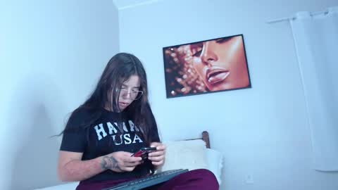 Snapshot of coconutt_oil chatting on February 12, 2026, 9:48 am coconutt_oil online show from February 12, 2026, 9:48 am