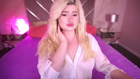 onlyfans amyleyy online show from February 8, 2025, 1:54 pm