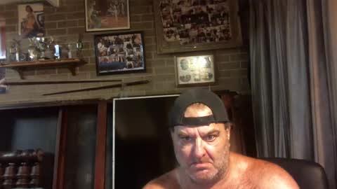 Snapshot of cokecancockfromdownunder chatting on February 27, 2025, 2:10 pm cokecancockfromdownunder online show from February 27, 2025, 2:10 pm