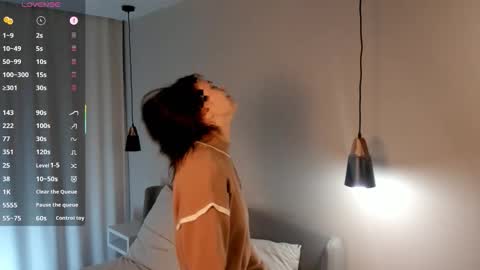 Carry online show from October 8, 2025, 1:14 am