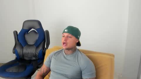 Snapshot of colin_prince2 chatting on December 4, 2024, 2:09 am COLIN online show from December 4, 2024, 2:09 am