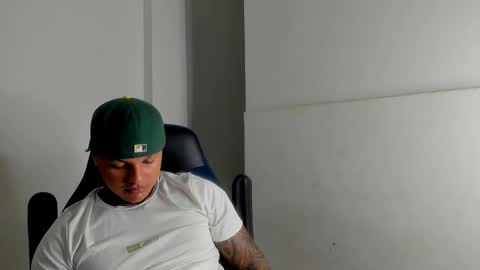 Snapshot of colin_prince2 chatting on February 26, 2025, 9:27 pm COLIN online show from February 26, 2025, 9:27 pm