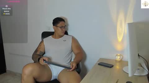 coltonmassif_ online show from October 11, 2025, 1:16 am