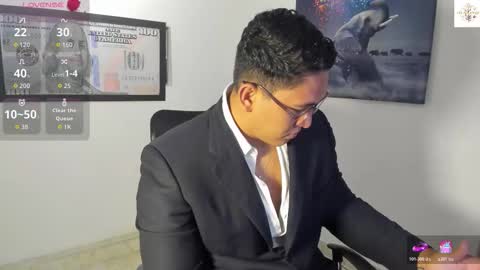 coltonmassif_ online show from October 18, 2025, 4:59 am