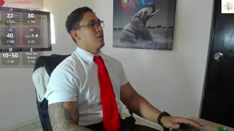 coltonmassif_ online show from October 21, 2025, 7:14 pm