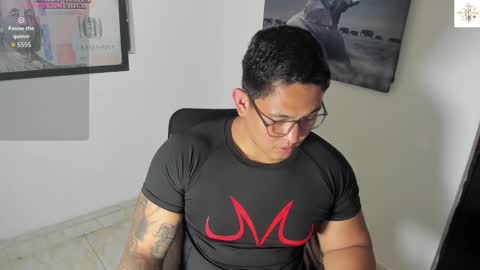 coltonmassif_ online show from November 4, 2025, 1:59 am