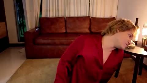 Snapshot of connie_varela chatting on February 4, 2026, 12:05 am new account online show from February 4, 2026, 12:05 am