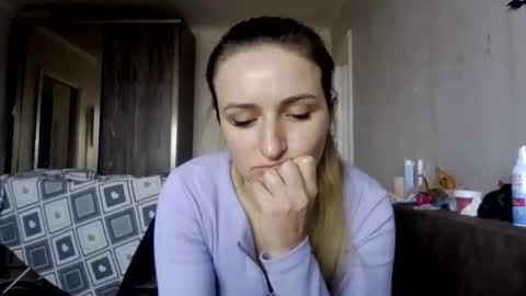 cora_fora online show from January 14, 2026, 11:05 am