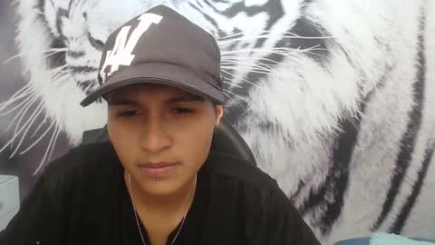 Snapshot of cora_gunn chatting on February 4, 2025, 9:10 pm Cora online show from February 4, 2025, 9:10 pm