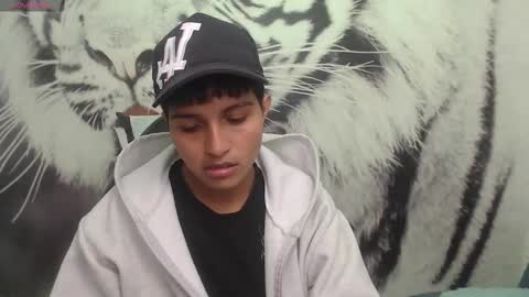 Snapshot of cora_gunn chatting on February 7, 2025, 12:31 am Cora online show from February 7, 2025, 12:31 am