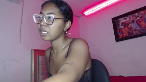 couple_hot0240129 online show from February 7, 2026, 1:04 pm