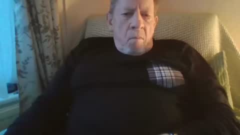 Snapshot of courieral1 chatting on February 12, 2026, 7:36 am courieral1 online show from February 12, 2026, 7:36 am