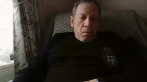 Snapshot of courieral1 chatting on February 13, 2026, 1:29 pm courieral1 online show from February 13, 2026, 1:29 pm