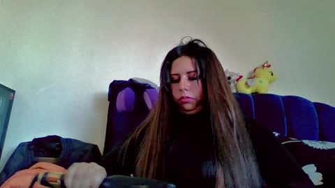 Snapshot of crazy_bitch3000 chatting on February 18, 2026, 9:11 pm crazy_bitch3000 online show from February 18, 2026, 9:11 pm