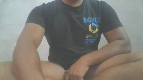 crazzy_booy online show from November 24, 2025, 3:39 am