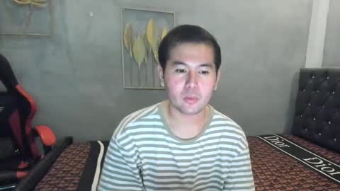 BareCreamyCum online show from December 7, 2024, 1:40 pm