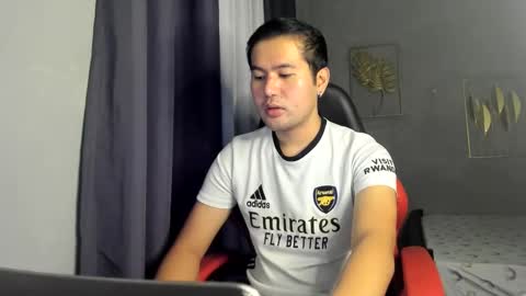 BareCreamyCum online show from December 22, 2024, 4:17 am