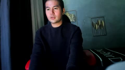 BareCreamyCum online show from December 25, 2024, 6:19 pm