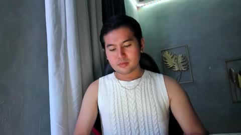 BareCreamyCum online show from January 5, 2025, 12:21 pm