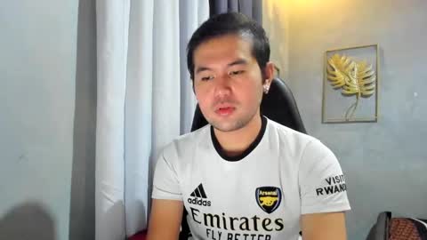 BareCreamyCum online show from January 7, 2025, 12:31 pm