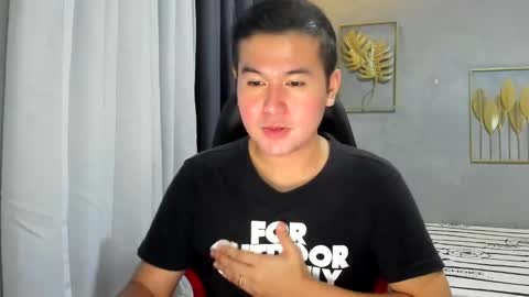 BareCreamyCum online show from February 11, 2025, 6:55 pm