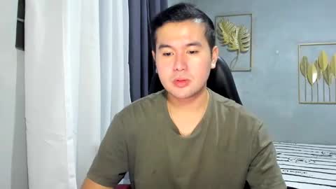 BareCreamyCum online show from February 12, 2025, 11:29 am